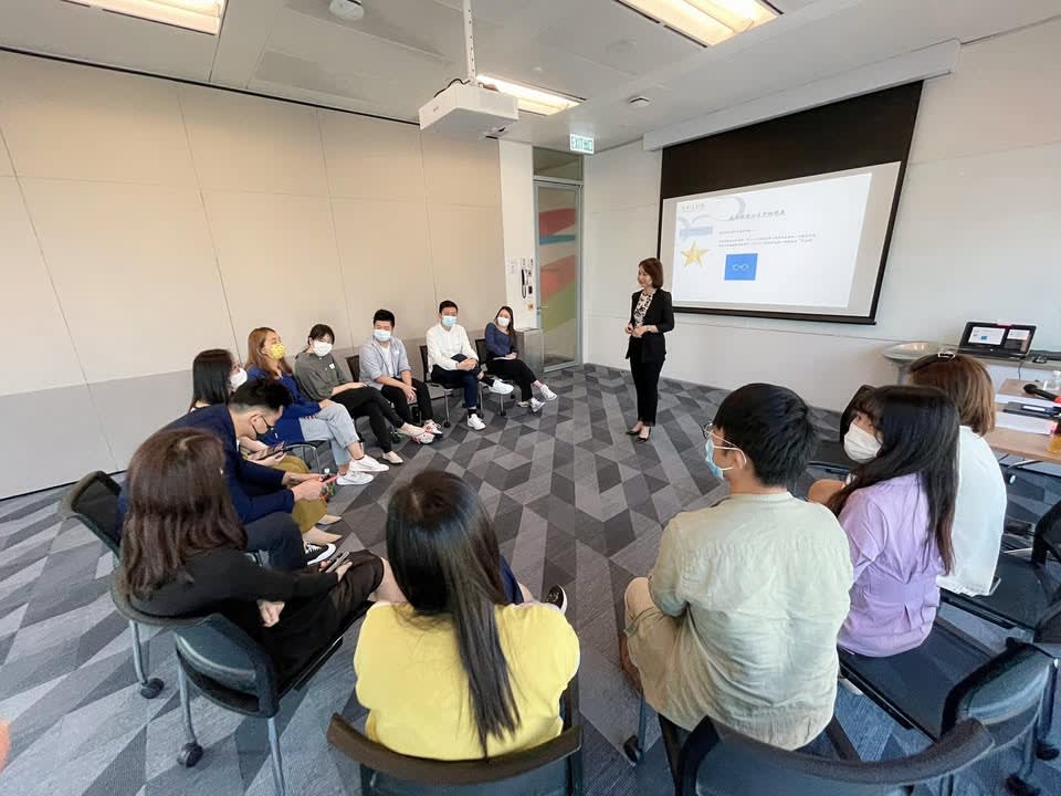 The Art of Communication Training