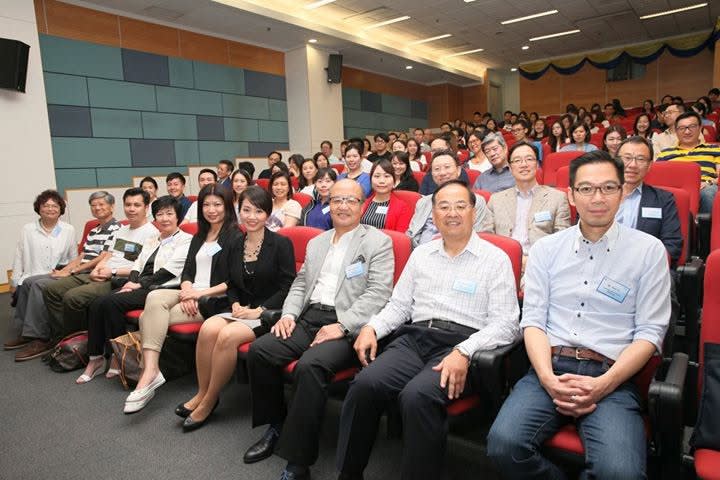 Develop Good Etiquette and Professional Image