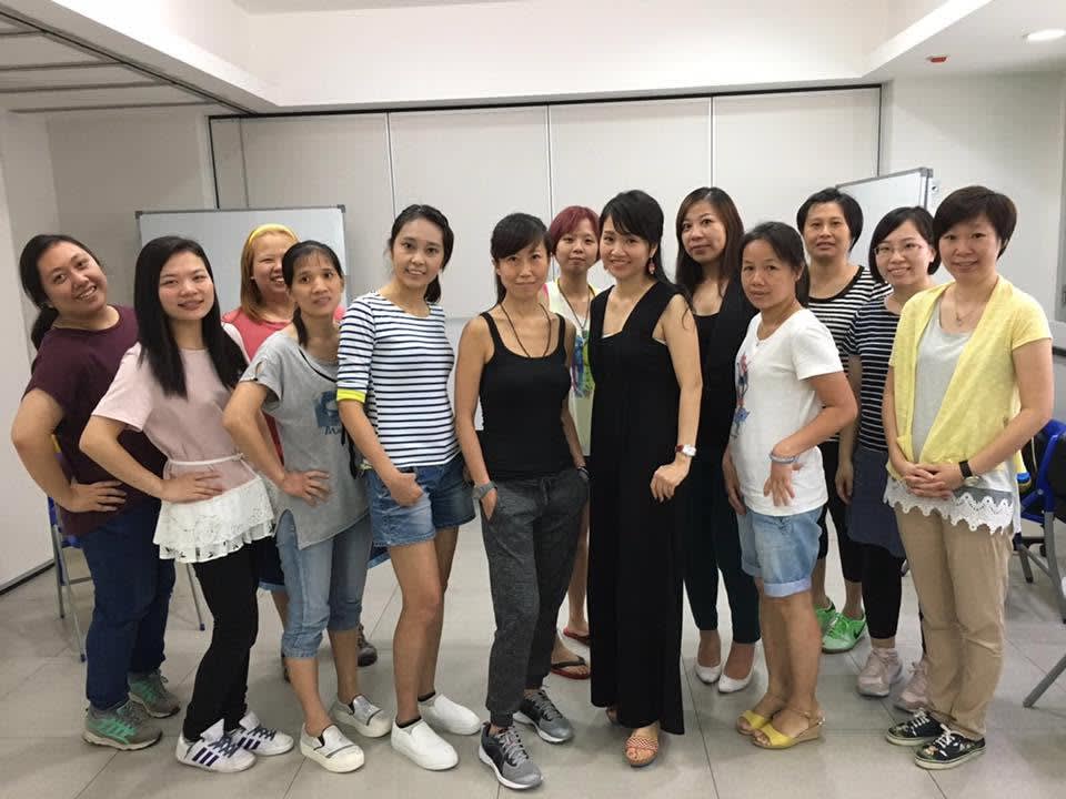 Postnatal Slimming: Food Fitness and Styling